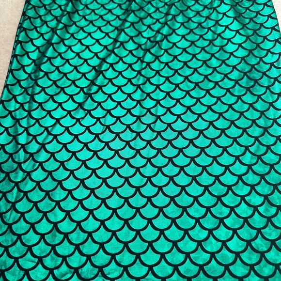 Mermaid skirt for Halloween - Picture 8 of 10